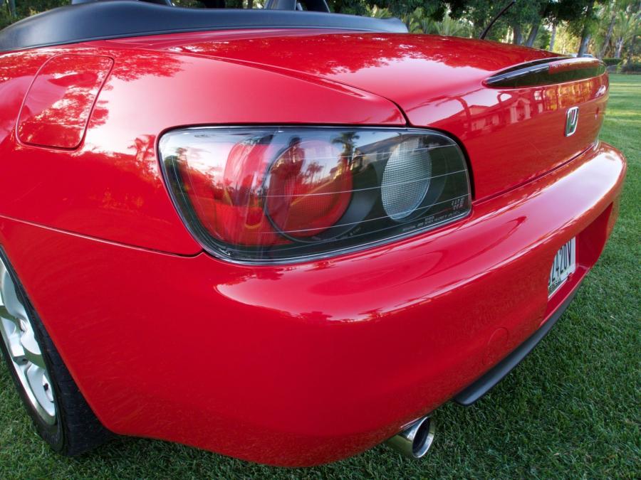 Детали экстерьера Honda S2000 (AP1) 2000 года  (фото 33 из 131)